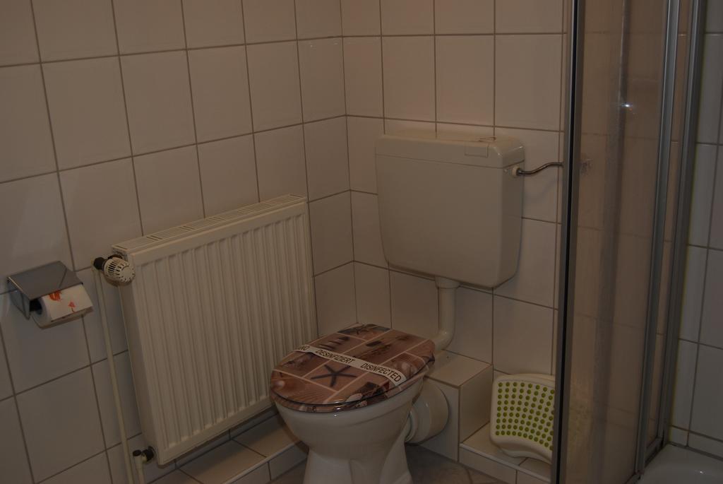 Detailverliebt in Dornumersiel Buitenkant foto